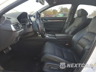 Zdjęcie 7 z 12 samochodu: 2018 HONDA ACCORD SPORT VIN:1HGCV2F36JA036493 - miniatura