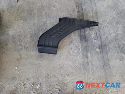 Zdjęcie 13 z 15 samochodu: 2023 CHRYSLER VOYAGER LX VIN:2C4RC1CG0PR586261 - miniatura