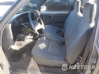 Zdjęcie 7 z 12 samochodu: 1993 TOYOTA PICKUP 1/2 TON SHORT WHEELBASE STB VIN:4TARN81A6PZ090139 - miniatura