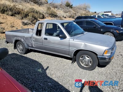 Czwarte zdjęcie samochodu z boku: 1994 TOYOTA PICKUP 1/2 TON EXTRA LONG WHEELBASE VIN:JT4VN93D3R5040163 - miniatura
