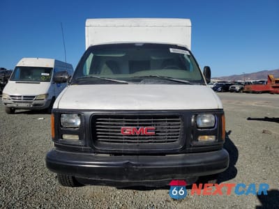 Piąte zdjęcie samochodu w środku: 2000 GMC SAVANA CUTAWAY G3500 VIN:1GDGG31W6Y1181797 - miniatura