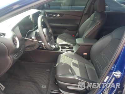 Zdjęcie 7 z 12 samochodu: 2024 KIA FORTE GT LINE VIN:3KPF54AD0RE826727 - miniatura