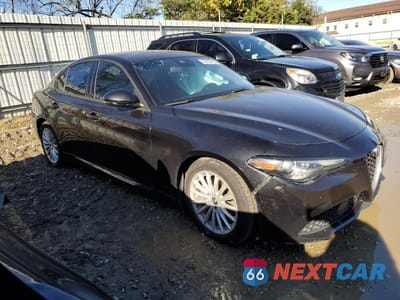 Czwarte zdjęcie samochodu z boku: 2022 ALFA ROMEO GIULIA VIN:ZARFAMAN3N7655217 - miniatura
