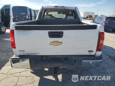 Zdjęcie 6 z 12 samochodu: 2011 CHEVROLET SILVERADO K1500 LT VIN:3GCPKSE38BG225725 - miniatura