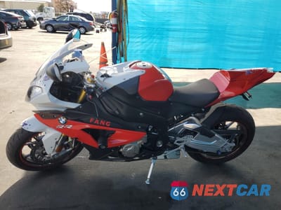 Trzecie zdjęcie samochodu z tyłu: 2013 BMW S 1000 RR VIN:WB1053403DZL18741 - miniatura