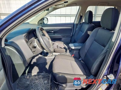 Zdjęcie 7 z 12 samochodu: 2014 MITSUBISHI OUTLANDER ES VIN:JA4AD2A37EZ015282 - miniatura