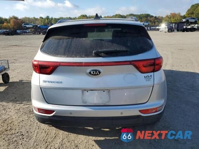 Zdjęcie 6 z 12 samochodu: 2018 KIA SPORTAGE EX VIN:KNDPNCAC8J7302414 - miniatura