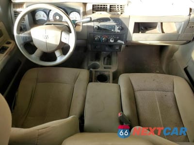 Zdjęcie 8 z 12 samochodu: 2010 DODGE DAKOTA SXT VIN:1D7CW3BP4AS131791 - miniatura