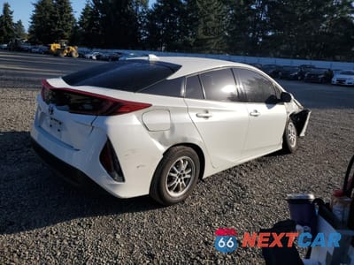 Trzecie zdjęcie samochodu z tyłu: 2019 TOYOTA PRIUS PRIME VIN:JTDKARFP3K3117863 - miniatura