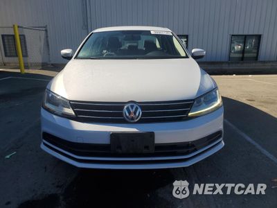 Piąte zdjęcie samochodu w środku: 2017 VOLKSWAGEN JETTA S VIN:3VW2B7AJXHM414461 - miniatura