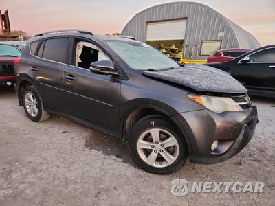 Czwarte zdjęcie samochodu z boku: 2014 TOYOTA RAV4 XLE VIN:JTMWFREV1EJ015271 - miniatura