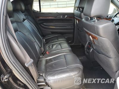 Zdjęcie 11 z 13 samochodu: 2019 LINCOLN MKT VIN:2LMHJ5NK1KBL00879 - miniatura