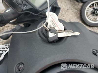 Zdjęcie 8 z 9 samochodu: 2025 KAWASAKI EN650 C VIN:JKAENEC12SDA10272 - miniatura