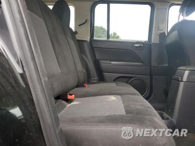 Zdjęcie 11 z 13 samochodu: 2015 JEEP PATRIOT VIN:1C4NJRBB9FD338648 - miniatura