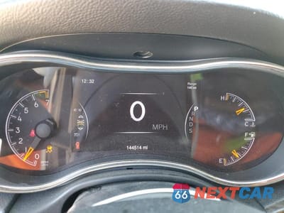 Zdjęcie 9 z 13 samochodu: 2014 JEEP GRAND CHEROKEE LAREDO VIN:1C4RJFAG7EC164337 - miniatura