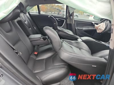 Zdjęcie 10 z 12 samochodu: 2017 VOLVO S60 PREMIER VIN:LYV402TK4HB125690 - miniatura