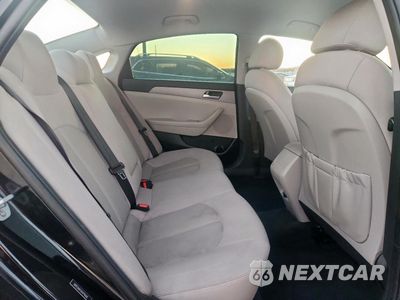 Zdjęcie 10 z 13 samochodu: 2019 HYUNDAI SONATA SE VIN:5NPE24AFXKH796160 - miniatura