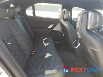 Zdjęcie 11 z 14 samochodu: 2024 BMW 740 I VIN:WBA23EH06RCR00198 - miniatura