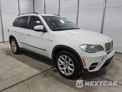 Czwarte zdjęcie samochodu z boku: 2013 BMW X5 XDRIVE35I VIN:5UXZV4C54DL993528 - miniatura