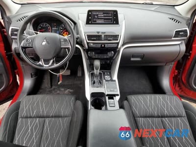 Zdjęcie 8 z 13 samochodu: 2019 MITSUBISHI ECLIPSE CROSS SE VIN:JA4AT5AA4KZ022284 - miniatura