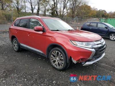 Czwarte zdjęcie samochodu z boku: 2018 MITSUBISHI OUTLANDER SE VIN:JA4AZ3A37JZ043620 - miniatura