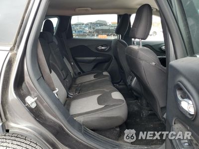 Zdjęcie 11 z 13 samochodu: 2014 JEEP CHEROKEE LATITUDE VIN:1C4PJMCS3EW299603 - miniatura