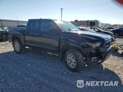 Czwarte zdjęcie samochodu z boku: 2024 TOYOTA TACOMA DOUBLE CAB VIN:3TYKE5JN4RT025032 - miniatura