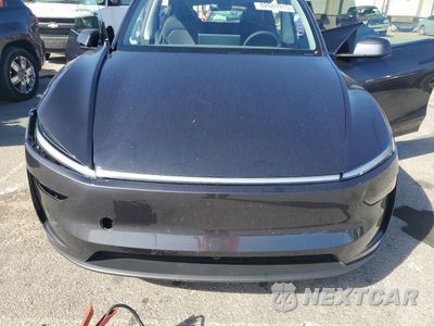 Zdjęcie 11 z 12 samochodu: 2026 TESLA MODEL Y VIN:7SAYGDEE6TA461316 - miniatura