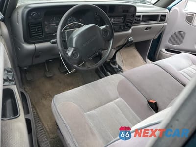 Zdjęcie 8 z 12 samochodu: 1996 DODGE RAM 2500 VIN:3B7KF23C3TM141915 - miniatura