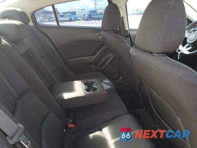 Zdjęcie 10 z 12 samochodu: 2017 MAZDA 3 SPORT VIN:3MZBN1U75HM121393 - miniatura