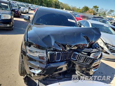 Piąte zdjęcie samochodu w środku: 2020 JEEP GRAND CHEROKEE LAREDO VIN:1C4RJFAG0LC315130 - miniatura