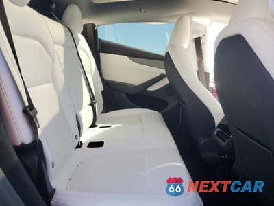 Zdjęcie 10 z 14 samochodu: 2026 TESLA MODEL Y VIN:7SAYGDED9TF386962 - miniatura