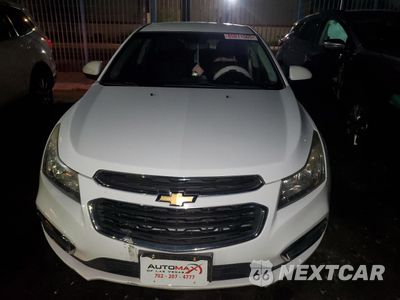Piąte zdjęcie samochodu w środku: 2015 CHEVROLET CRUZE LT VIN:1G1PE5SB8F7131245 - miniatura