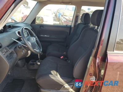 Zdjęcie 7 z 15 samochodu: 2006 TOYOTA SCION XB VIN:JTLKT324264035131 - miniatura