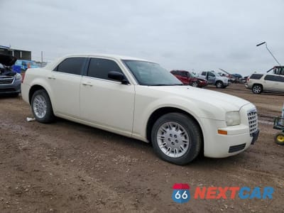 Czwarte zdjęcie samochodu z boku: 2007 CHRYSLER 300 VIN:2C3KA43R97H720317 - miniatura