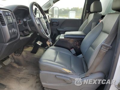 Zdjęcie 7 z 15 samochodu: 2016 CHEVROLET SILVERADO C3500 VIN:1GB3CYCG9GZ144202 - miniatura