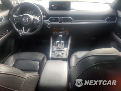 Zdjęcie 8 z 16 samochodu: 2024 MAZDA CX-5 PREMIUM VIN:JM3KFBDY4R0362016 - miniatura