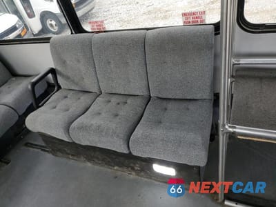 Zdjęcie 11 z 13 samochodu: 2016 FORD ECONOLINE E450 SUPER DUTY CUTAWAY VAN VIN:1FDFE4FS3GDC57941 - miniatura