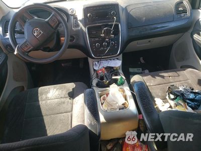 Zdjęcie 8 z 15 samochodu: 2011 DODGE GRAND CARAVAN MAINSTREET VIN:2D4RN3DG3BR767368 - miniatura