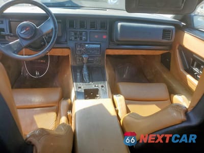 Zdjęcie 8 z 12 samochodu: 1988 CHEVROLET CORVETTE VIN:1G1YY3181J5118590 - miniatura