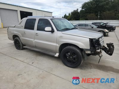 Czwarte zdjęcie samochodu z boku: 2005 CADILLAC ESCALADE EXT VIN:3GYEK62N55G137587 - miniatura