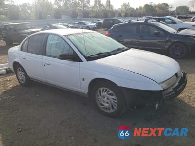 Czwarte zdjęcie samochodu z boku: 1998 SATURN SL2 VIN:1G8ZK5273WZ168285 - miniatura