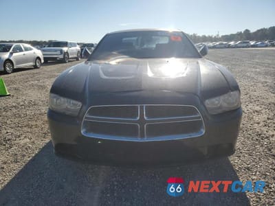 Piąte zdjęcie samochodu w środku: 2011 DODGE CHARGER VIN:2B3CL3CG1BH593382 - miniatura