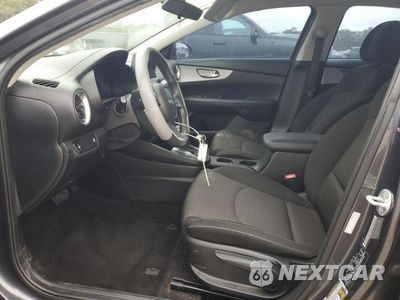 Zdjęcie 7 z 12 samochodu: 2023 KIA FORTE LX VIN:3KPF24AD3PE677963 - miniatura