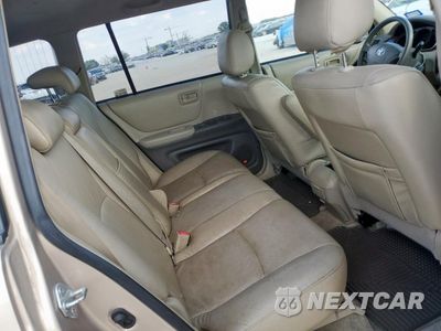 Zdjęcie 11 z 13 samochodu: 2005 TOYOTA HIGHLANDER LIMITED VIN:JTEGP21A450056412 - miniatura