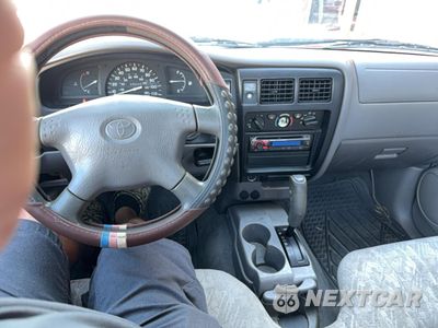 Zdjęcie 9 z 10 samochodu: 2003 TOYOTA TACOMA VIN:5TENL42N73Z264821 - miniatura