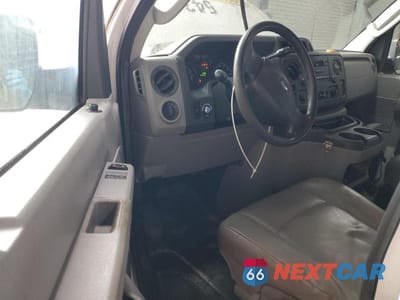 Zdjęcie 8 z 13 samochodu: 2012 FORD ECONOLINE E250 VAN VIN:1FTNE2EW9CDB09036 - miniatura