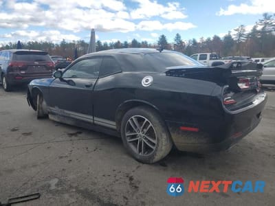 Drugie zdjęcie samochodu z przodu: 2019 DODGE CHALLENGER SXT VIN:2C3CDZGG4KH587735 - miniatura