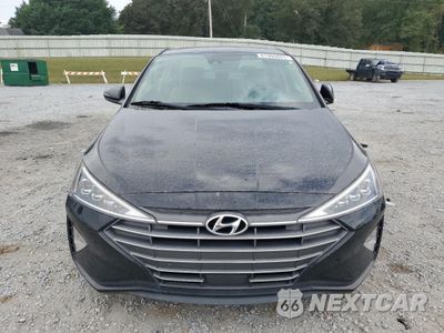 Piąte zdjęcie samochodu w środku: 2020 HYUNDAI ELANTRA SEL VIN:5NPD84LF9LH597514 - miniatura