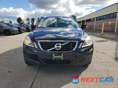 Piąte zdjęcie samochodu w środku: 2012 VOLVO XC60 3.2 VIN:YV4952DZ8C2290457 - miniatura